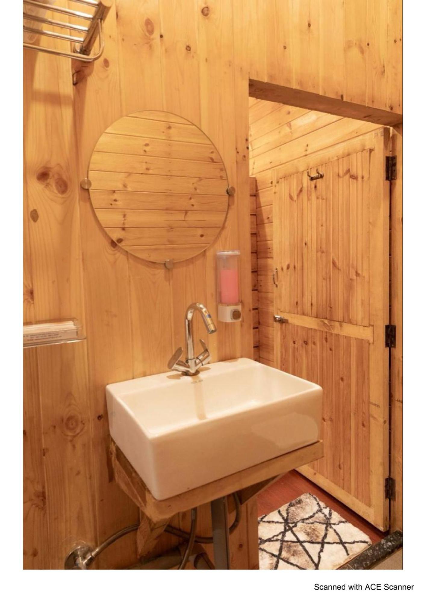 אנג'ונה Bayview Cottage Pool מראה חיצוני תמונה