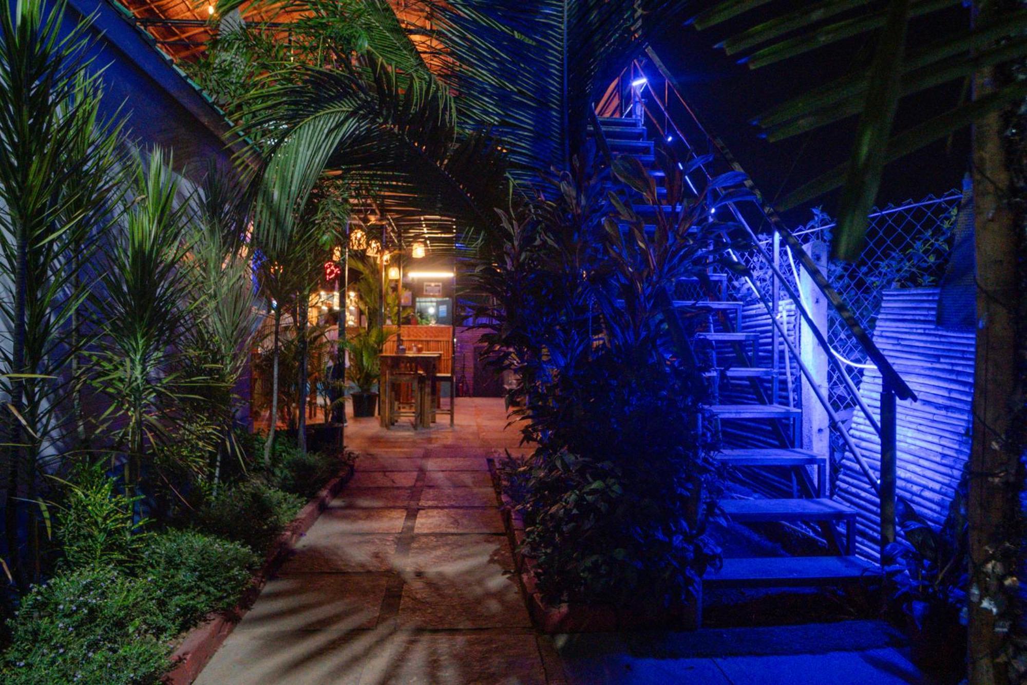 אנג'ונה Bayview Cottage Pool מראה חיצוני תמונה